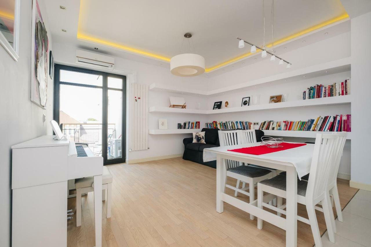 Modern Apartment Across The Ponds Warsaw Luaran gambar