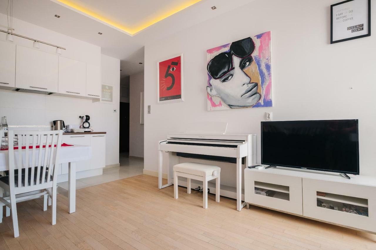 Modern Apartment Across The Ponds Warsaw Luaran gambar